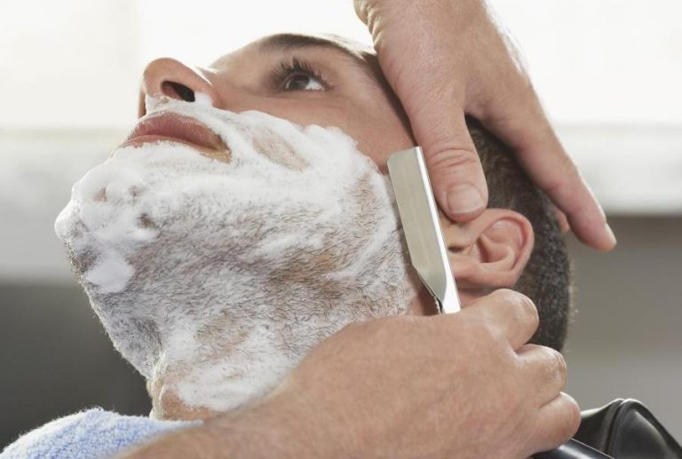 15 Pros and cons of shaving with or against the grain