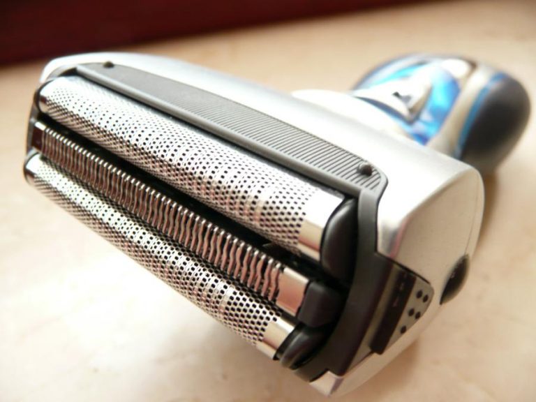 How to lubricate an electric razor- the ultimate guide